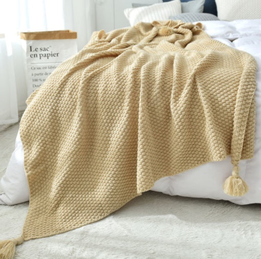 Living Room Sofa Chair Lunch Break Blanket